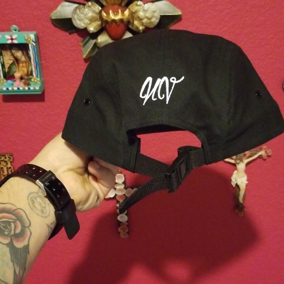 5 Panel Hat "NOSTALGIC VOGUE" brand YUPOONG - Picture 2 of 2